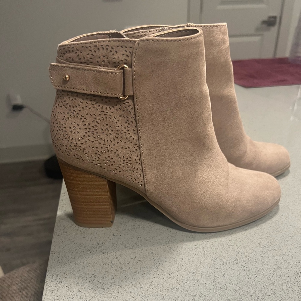 Lauren Conrad Heeled Boots - size 7.5, cream/light rose gold color
